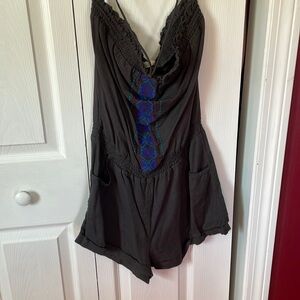 Romper never worn